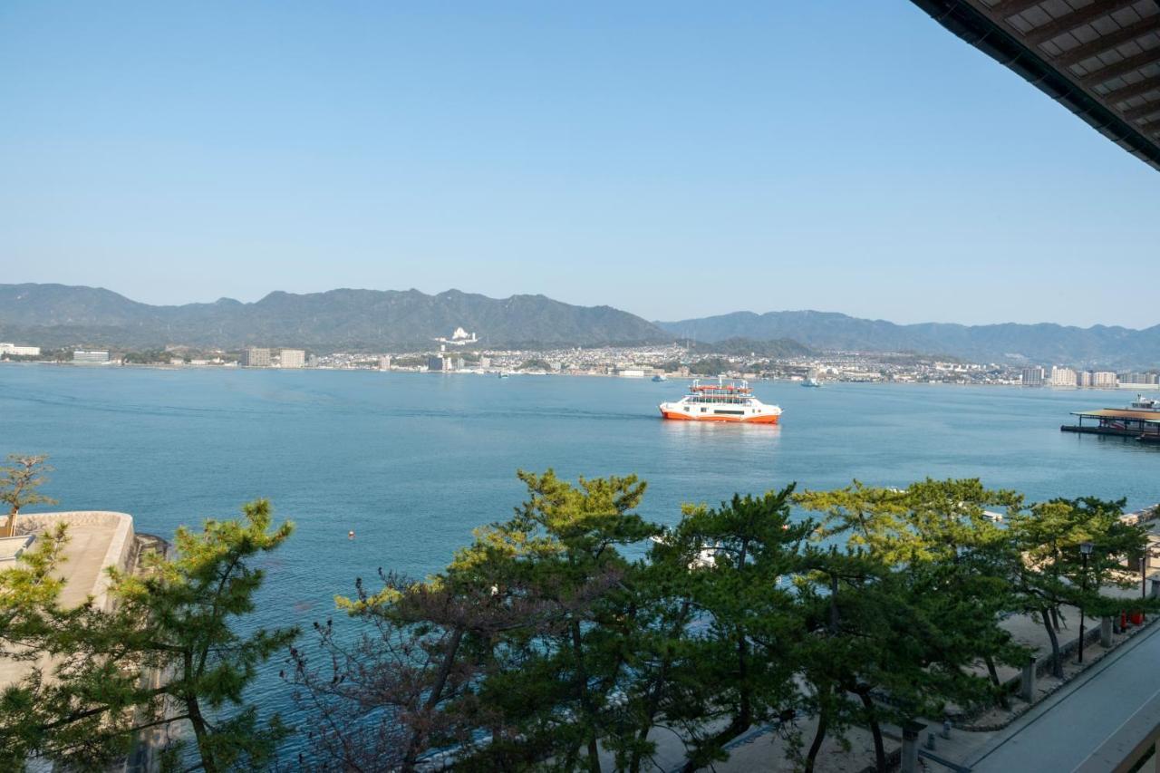 Hotel Miya Rikyu Hatsukaichi Buitenkant foto